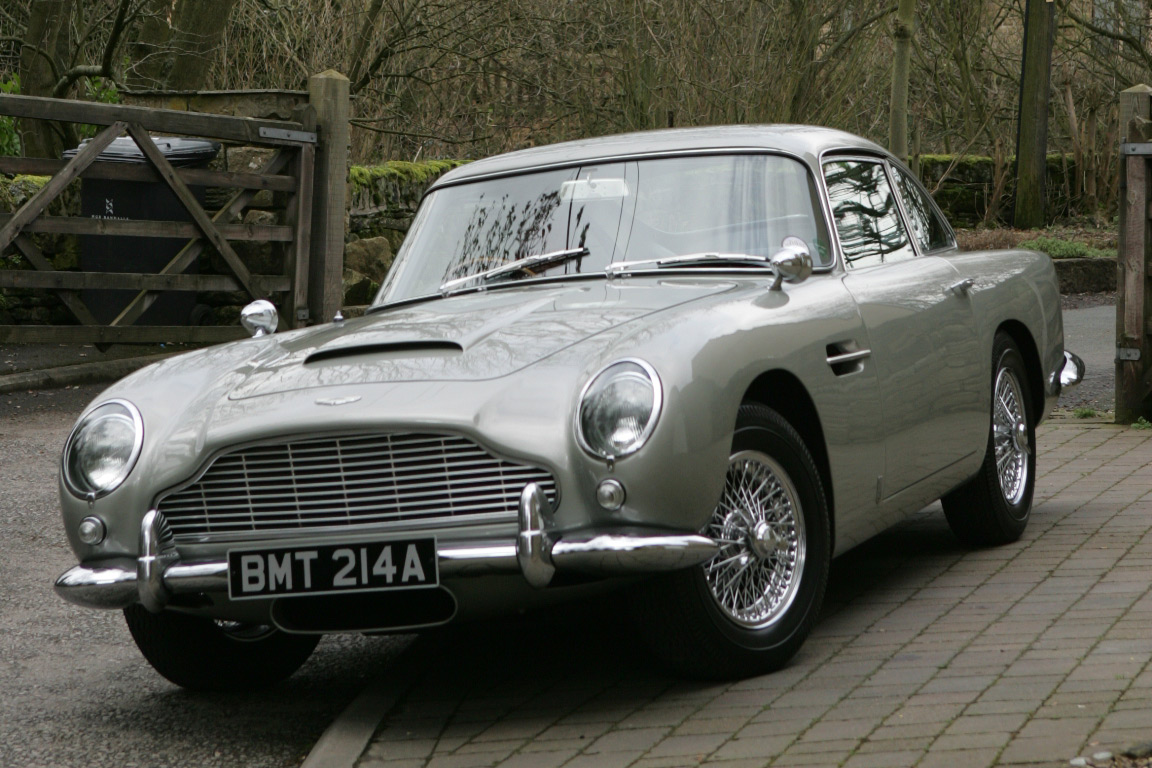 Aston Martin S New Old James Bond Db5 Comes With Actual